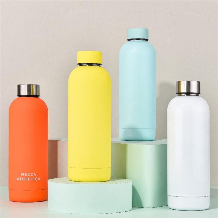 China Double Wall Vacuum Sport Water Bottle Suppliers 